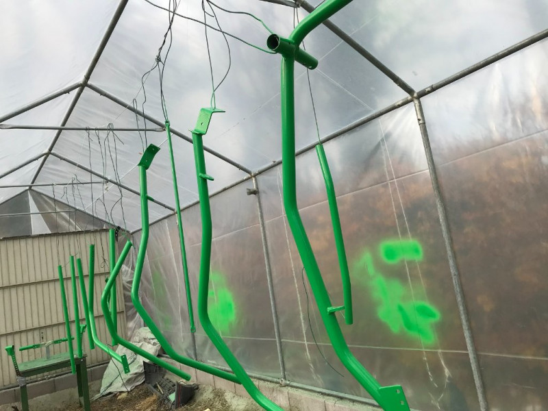 22 Käfig lackieren1.JPG