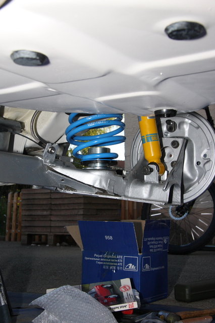 cors480.JPG (397.74 KiB) 72564 mal betrachtet ...und von innen